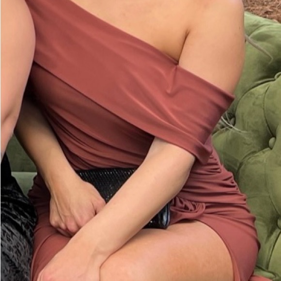 Red brown dress/gown - Picture 3 of 4